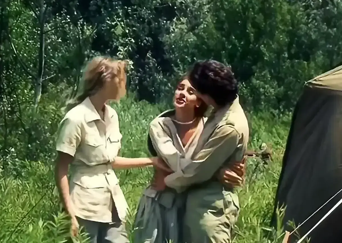 激情丛林无删减电影在线观看-《激情丛林》1995意大利冒险片-1080P高清画质播放-中文字幕完整版 