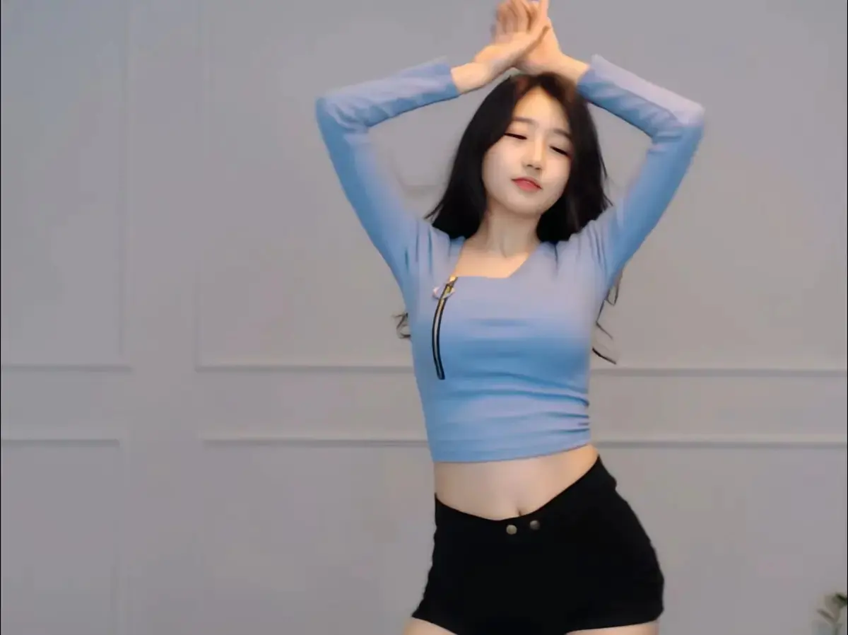onlyfans每日大赛徐雅终极剪辑 - 8月加长版高清全集 - 免费在线抢先看动漫资源