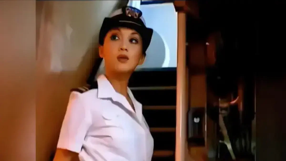 《军舰上的女兵》法国啄木鸟高清版-军舰女兵3法版1080P播放-超清无码免费观看完整版