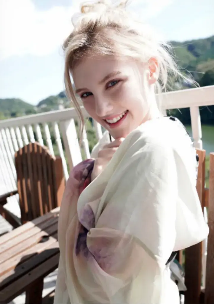 《Melody Marks》欧美艺人Melody Marks全集-未删减版免费在线播放-1080P高清画质-夸克网盘资源
