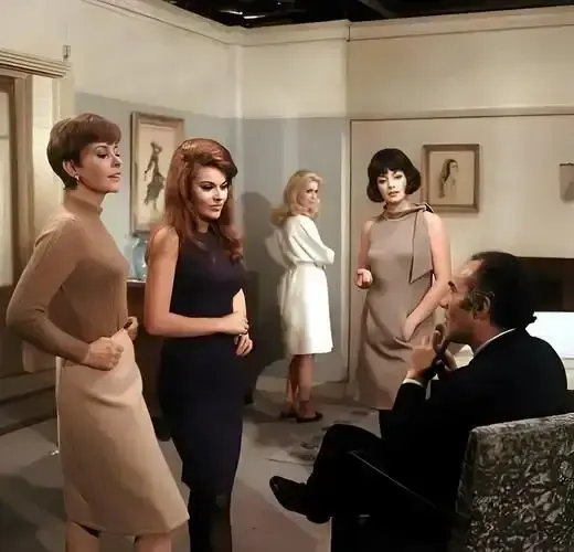 《俄罗斯女子学院》无删减全集资源 - HD高清完整版在线观看 - 免费无广告畅享青春爱恋剧情