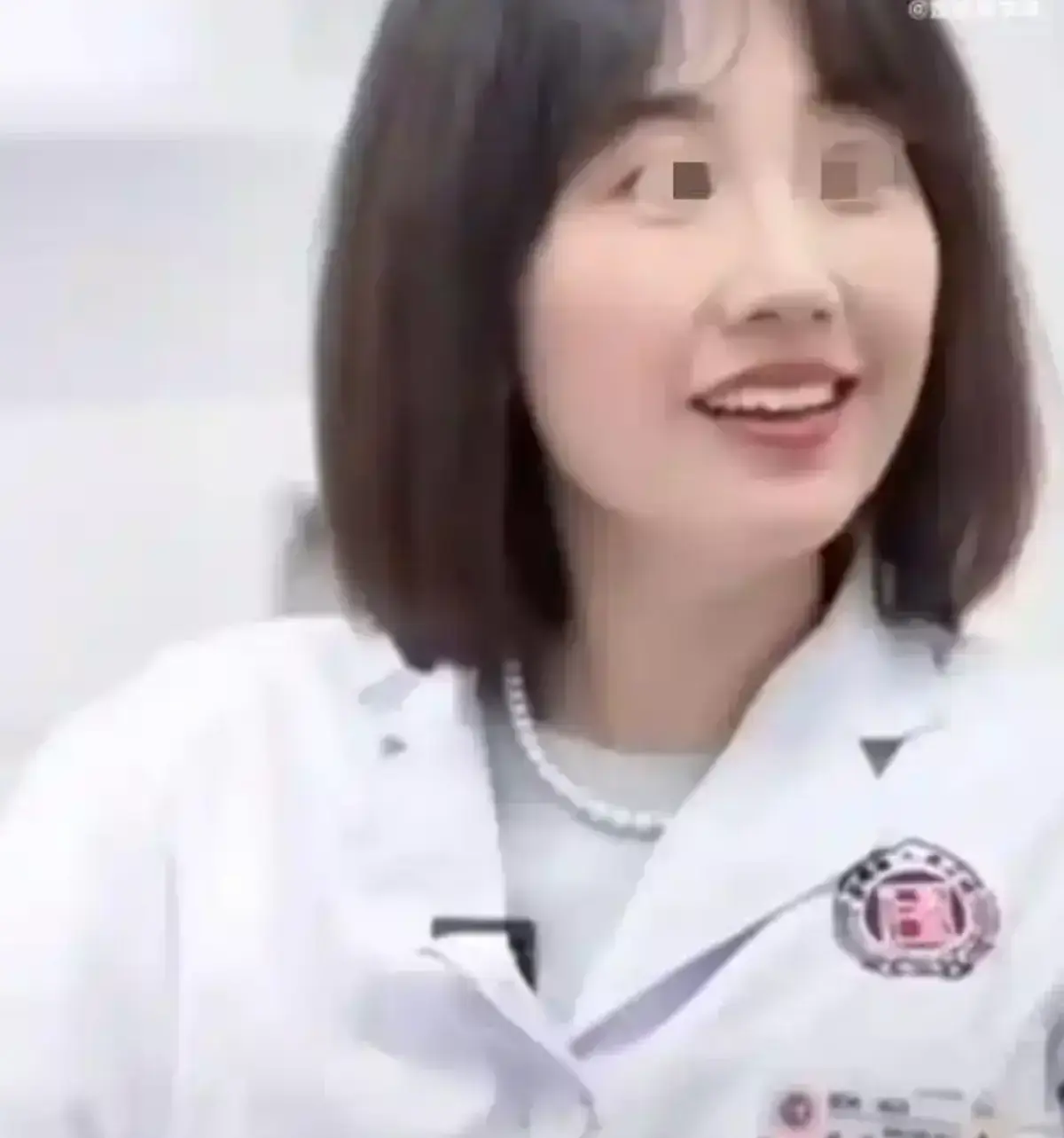 湖南名医私情事件17分钟完整版视频-年轻女医师揭露高清无码原视频-曾琦祖雄兵不正当关系实锤-湖南医界惊天秘闻引爆网络