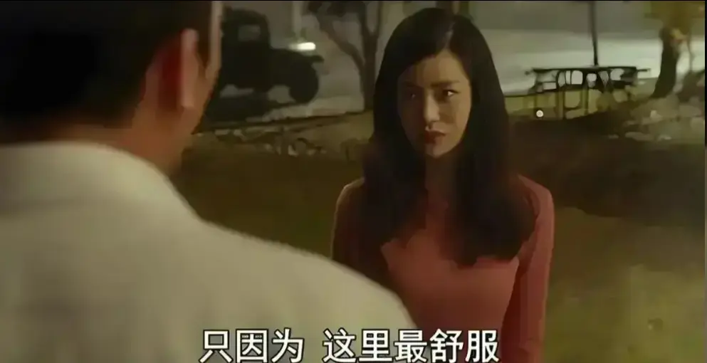 《骑骑上司妻》韩国禁忌伦理片在线看-职场权欲婚姻崩塌-《骑骑上司妻》无广告高清全集资源