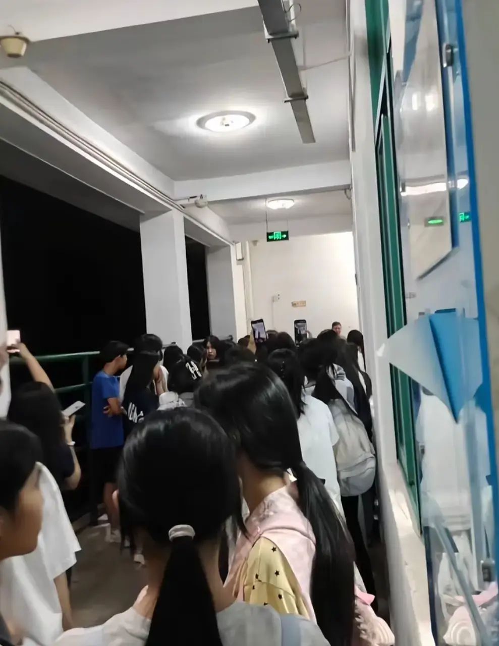 《双胞胎事件》HD高清完整版-《双胞胎事件》卫生间神秘痕迹后续-免费观看无删减资源-网盘下载链接