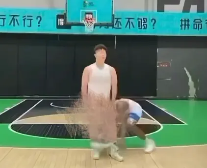 《牛教练的裤子》完整版免费在线观看-高清无删减防守名场面